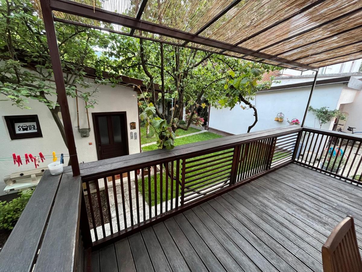 Apartments Music, Garden And Parking Сараево Экстерьер фото